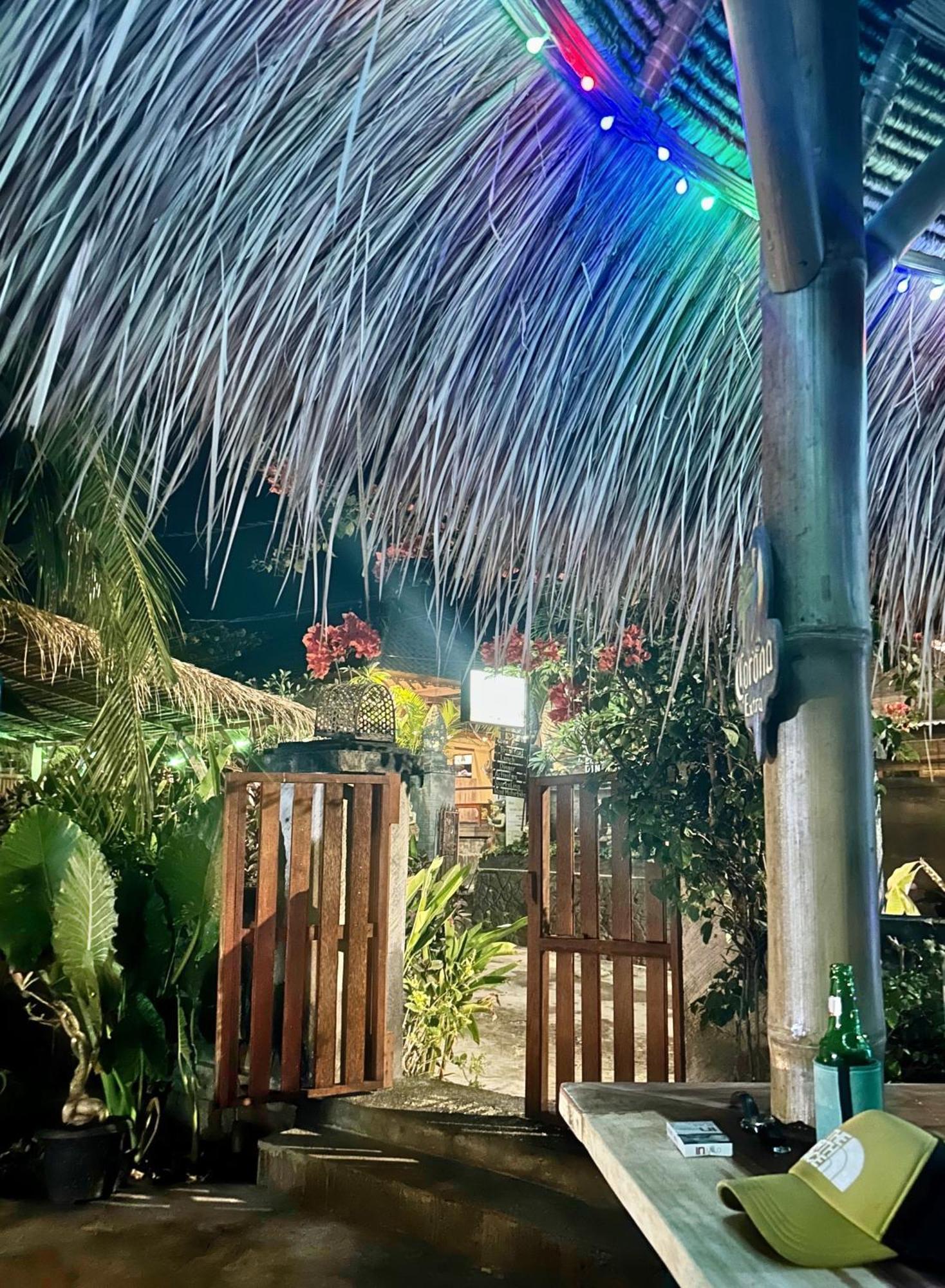 Island Garden Huts Lembongan Bed & Breakfast ภายนอก รูปภาพ