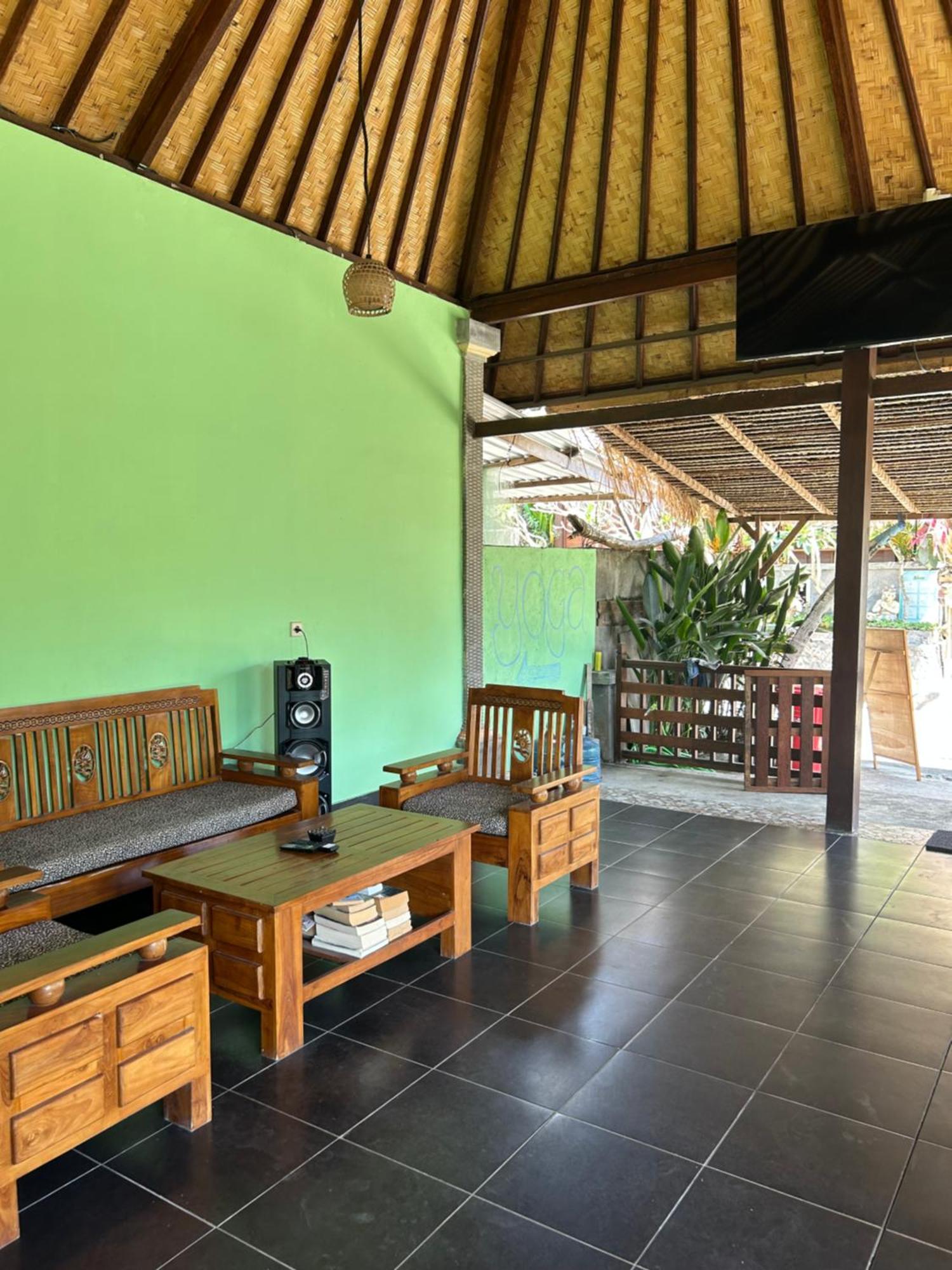 Island Garden Huts Lembongan Bed & Breakfast ภายนอก รูปภาพ