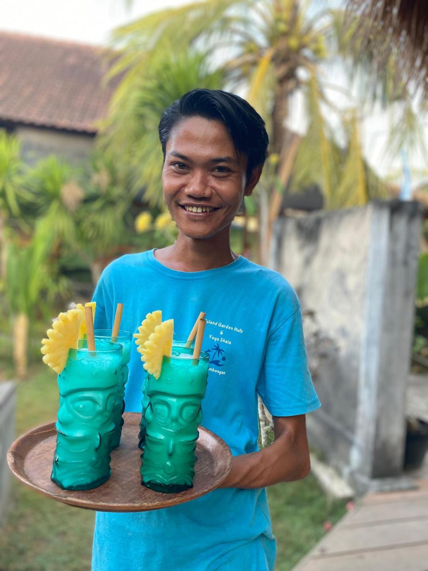 Island Garden Huts Lembongan Bed & Breakfast ภายนอก รูปภาพ