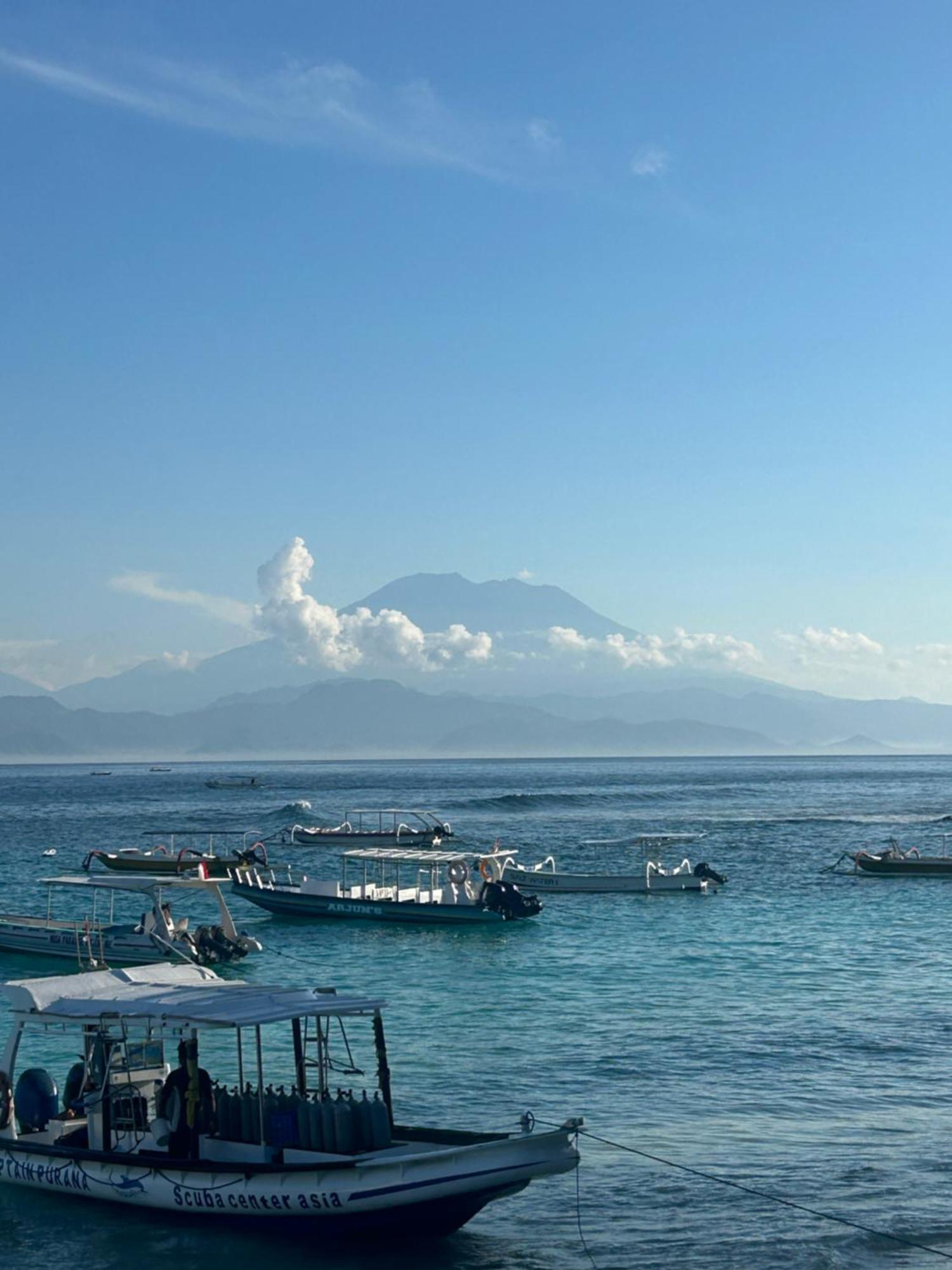 Island Garden Huts Lembongan Bed & Breakfast ภายนอก รูปภาพ